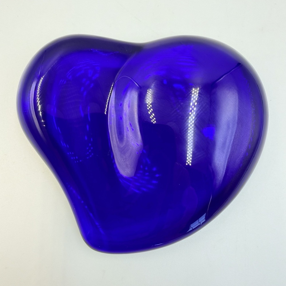 Tiffany & Co Heart Paperweight Cobalt Blue Glass Signed Elsa Peretti